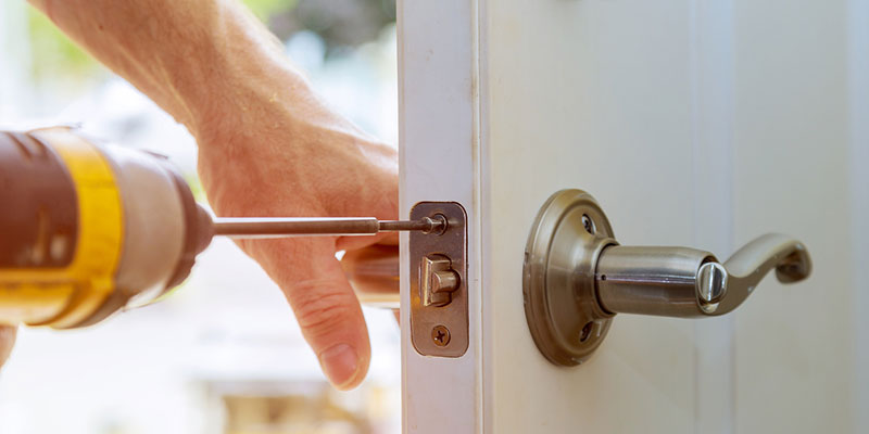 5 Reasons to Call a Local Locksmith