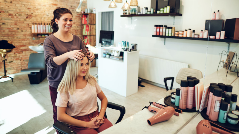 Searching for a New Hair Salon in Your Area? Here Are Some Things to Keep in Mind