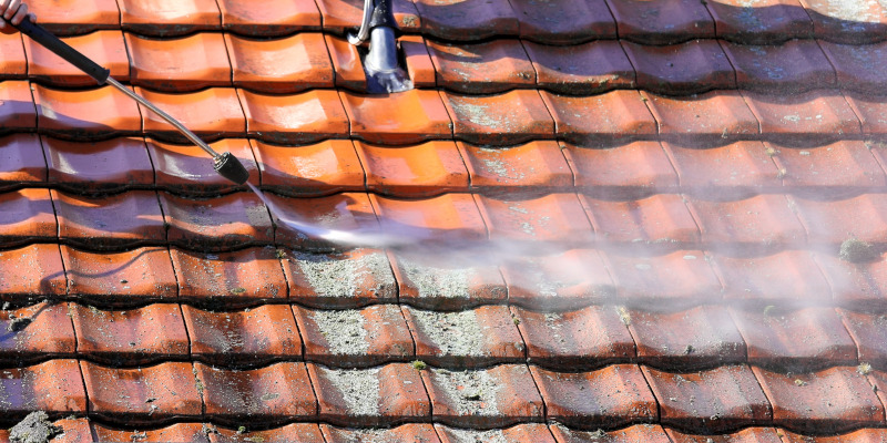 3 Surprising Benefits of Roof Washing